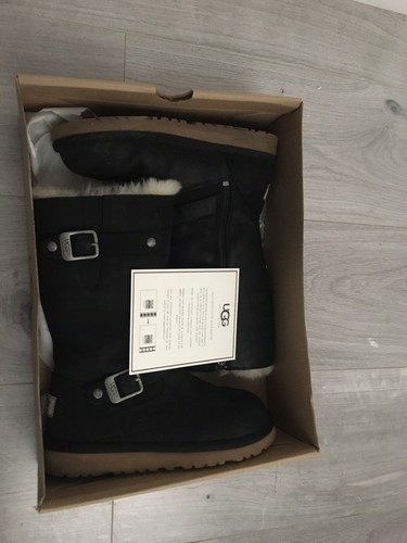 Ugg boots size adults - ugg,
