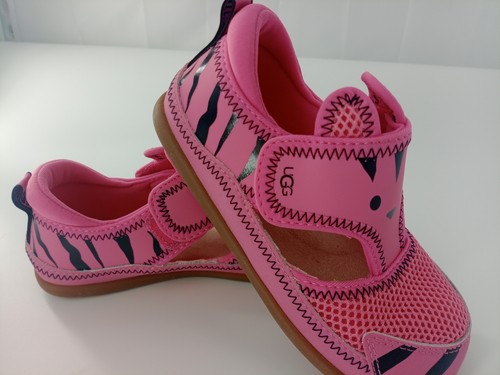 Brand new ugg delta - brand,
