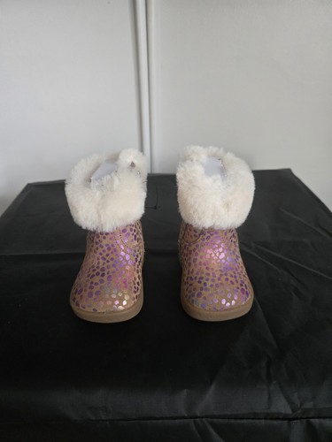 Baby uggs size - baby's,