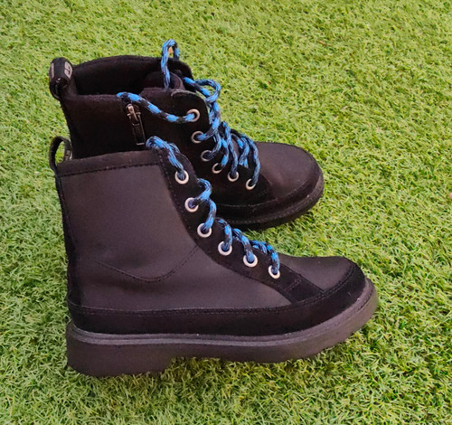 Ugg robley leather boots - robley,