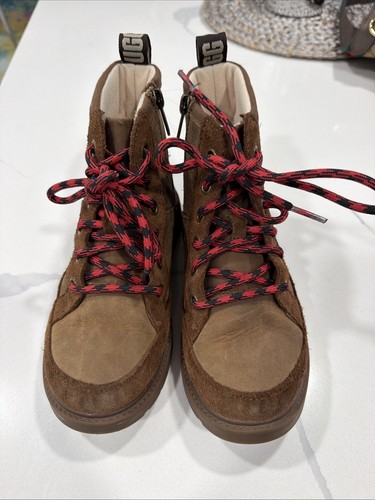 Uggs kids boots size 1 - uggs,