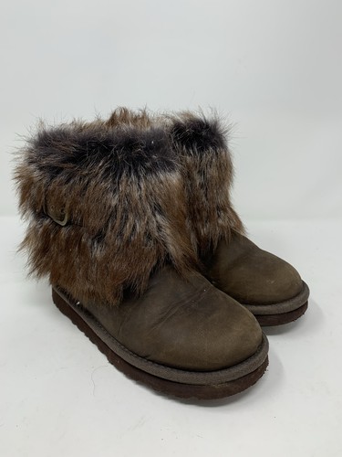 Ugg brown kids boots size - kids,